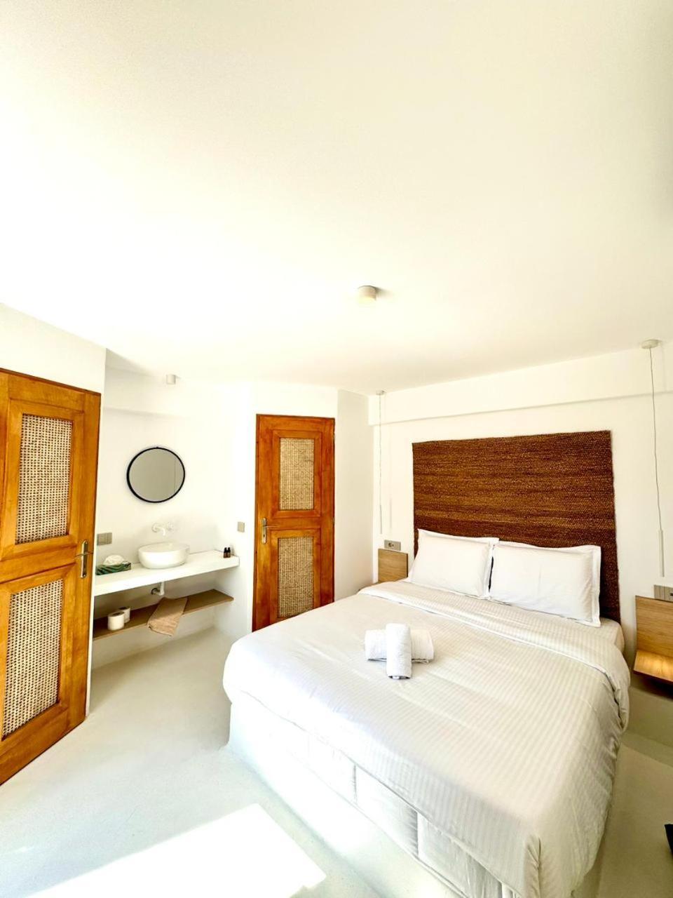 Faos Exclusive Suites Ornos  Dış mekan fotoğraf